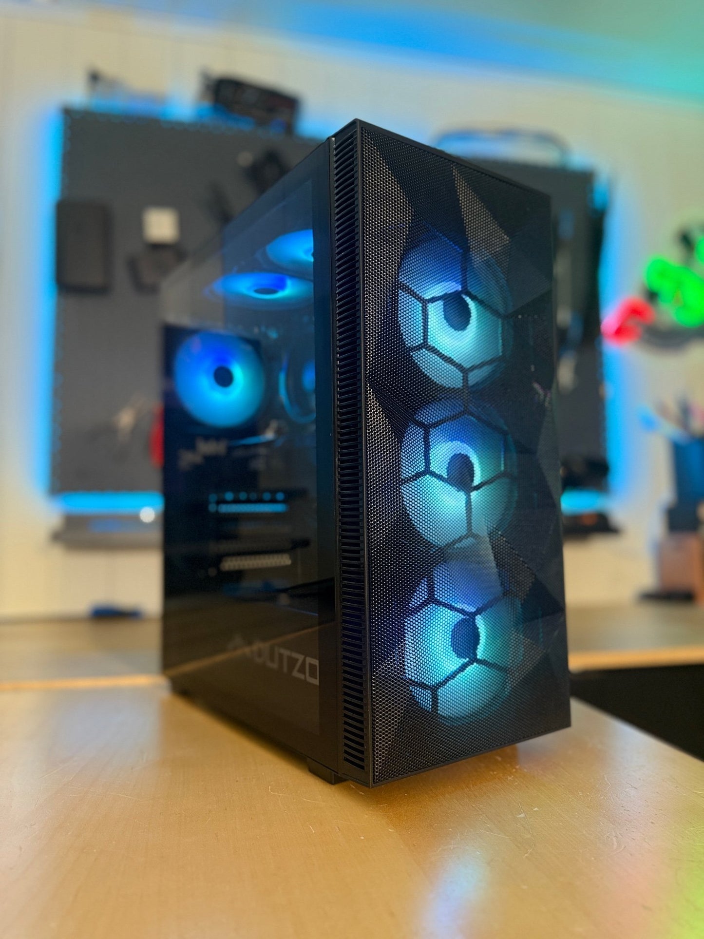 Ryzen 3600 - 32GB ram - RX 580 - 1TB SSD